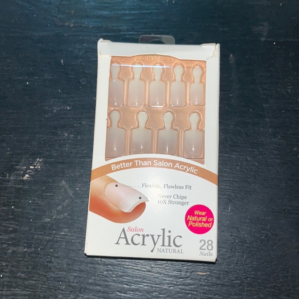 Acrylic nails